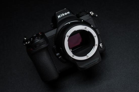 尼康Z7搭配卡口适配器FTZ