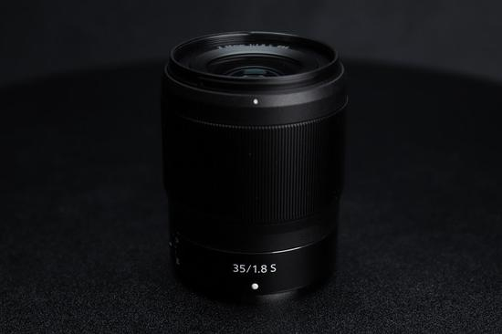 尼克尔Z 35mm f/1.8 S