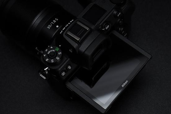 可翻转式触摸屏