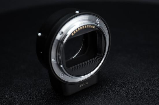 可转接F卡口镜头的卡口适配器FTZ