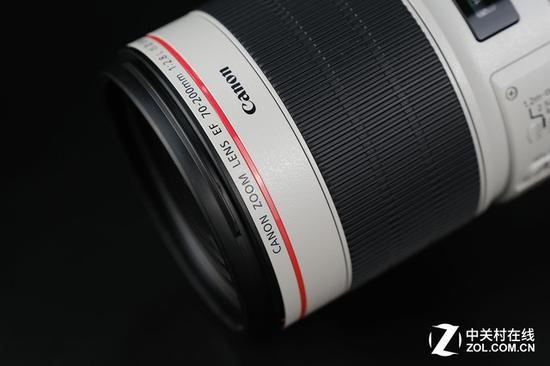 新款镜头继续使用77mm滤镜