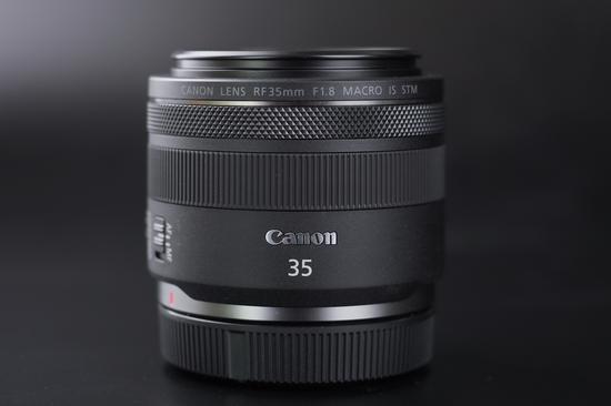 Canon RF 35mm f/1.8 Macro IS STM ...