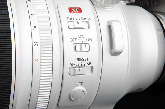 富士龙XF200mmF2 R LM OIS WR镜身开关按钮