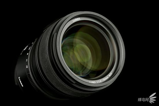 松下LUMIX S PRO 50mm f/1.4前镜片镀膜