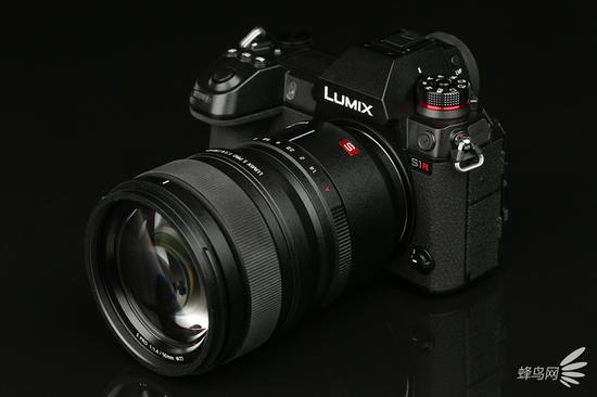松下LUMIX S PRO 50mm f/1.4搭配松下S1R