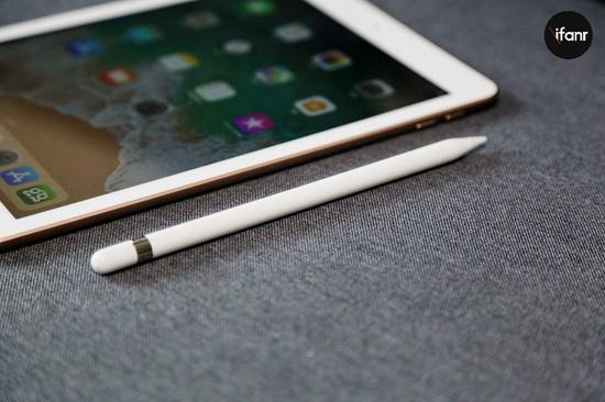 ▲2018年3月发布的第6代iPad已经开始支持ApplePencil