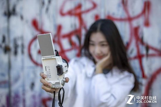 只想拍摄Vlog的话，可选相机其实还比较多