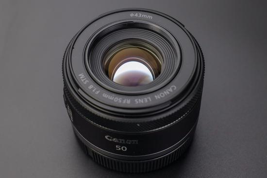 亲民大光圈饼干头佳能RF50mm F1.8 STM评测_手机新浪网