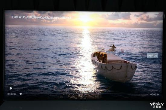  创维Q70，HDR亮场表现