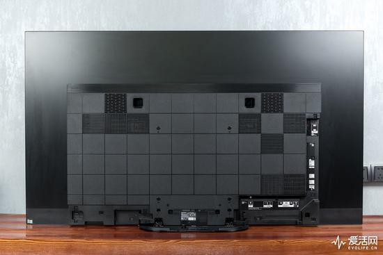 拆下活动面板后的A9G