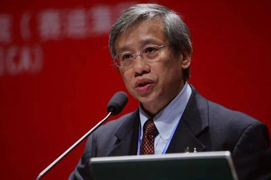 中芯国际前CEO邱慈云