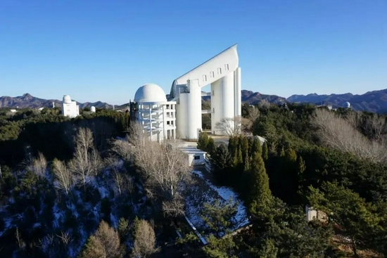 　　兴隆观测基地。除开植被的影响，北京和天津的光污染也对其造成了很大影响 | 选址团队供图