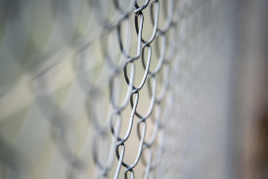 　　焦距：85mm　 光圈：f/1.8　 ISO感光度：64　 曝光时间：1/2500s　 曝光补偿：0.7EV　 白平衡：自动