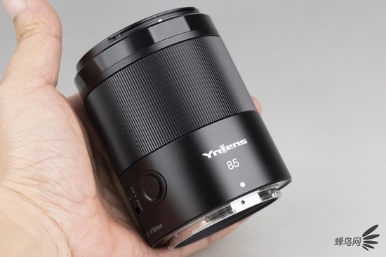永诺YN85mm F1.8Z DF DSM