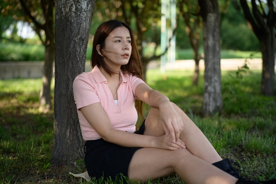 　　焦距：50mm　 光圈：f/1.8　 ISO感光度：400　 曝光时间：1/2000s　 曝光补偿：0EV　 白平衡：自动