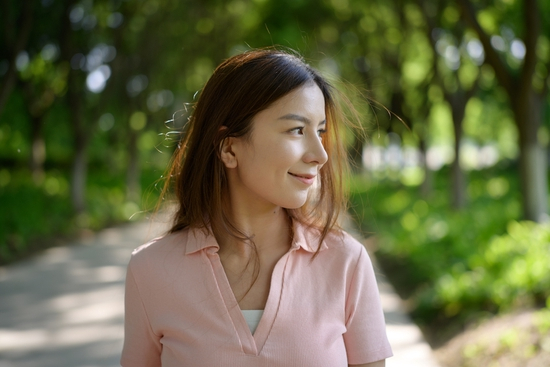 　　焦距：50mm　 光圈：f/1.8　 ISO感光度：64　 曝光时间：1/160s　 曝光补偿：0EV　 白平衡：自动