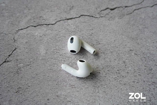 AirPods 3
