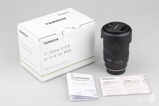 腾龙17-70mm F/2.8 Di III-A VC RXD（富士X卡口）包装清单