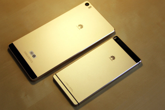 左：P8 MAX 右：P8