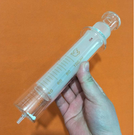 玻璃注射器&nbsp;来源丨网络