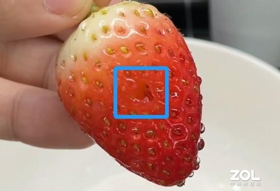  洁碧GS8-1冲击后留下的深坑