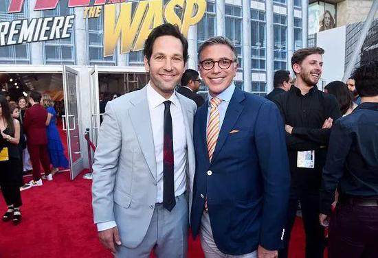 ▲ Ricky Strauss（右）和“蚁人”Paul Rudd（左）