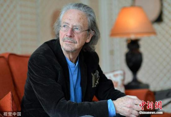 资料图：2019年诺贝尔文学奖得主彼得·汉德克（Peter Handke）。图片来源：视觉中国