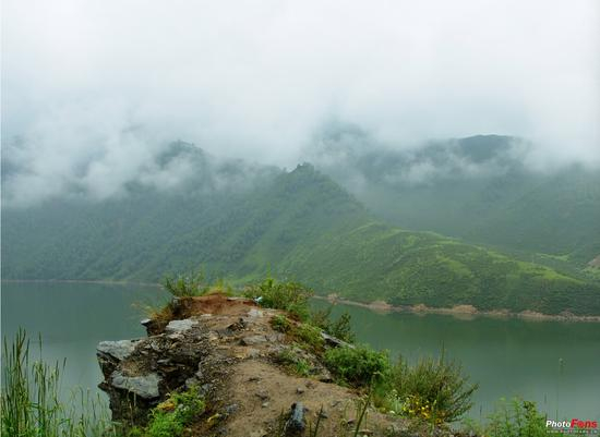 光圈：F9 快门：+1/100s 焦距：+18mm 感光度：ISO100 曝光补偿：-1EV