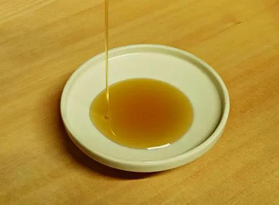 芝麻油 |&nbsp; Wikimedia Commons，Mariko GODA