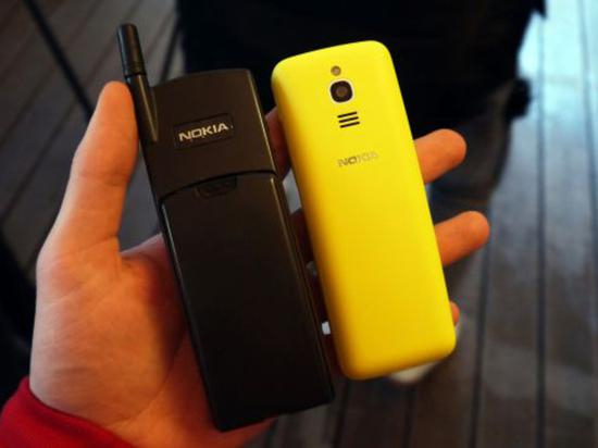 新老诺基亚8110对比（图片源于TechRadar）