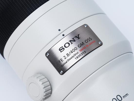 镜头专属铭牌，生产地为日本