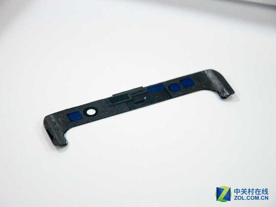 升降结构前后面板上的热弯玻璃盖板