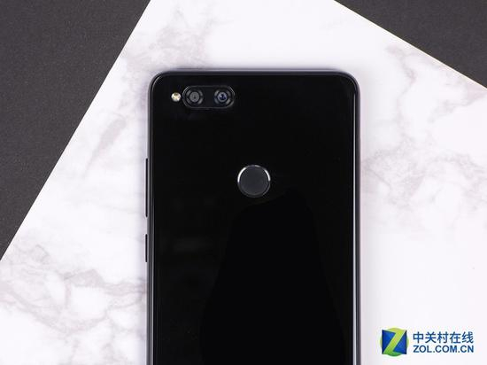 360 N7 Lite后置双摄和指纹识别区域
