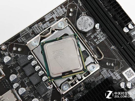 “强劲四核心”八线程至强X5550处理器