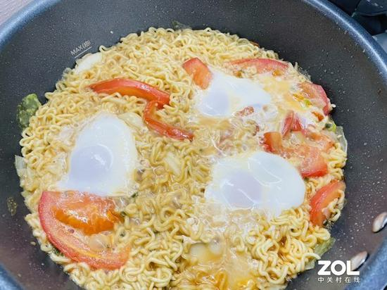  朴实无华的泡面