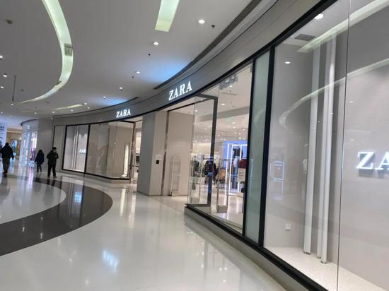 ZARA北京朝大店来源 / 燃财经拍摄