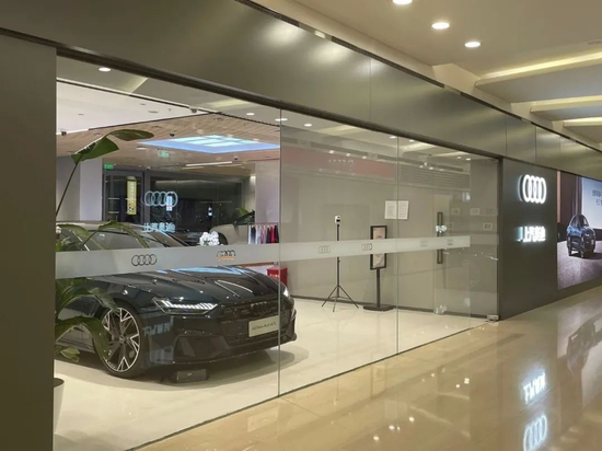 上汽奥迪空旷的展厅 　　来源：未来汽车日报