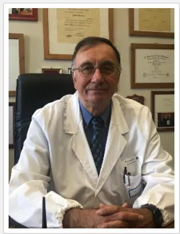 （Roberto Cauda教授）1952年出生于意大利热那亚的Roberto Cauda教授2004年被任命为米兰圣心天主教大学传染病和热带疾病研究生院院长、传染病研究所主任。