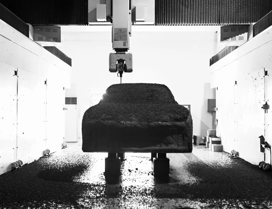 集度汽车首款车型的油泥模型 来源：集度官方