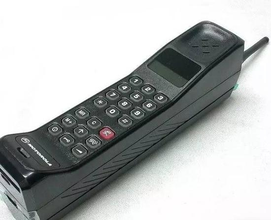 “大哥大”说的就是它&nbsp;摩托罗拉3200