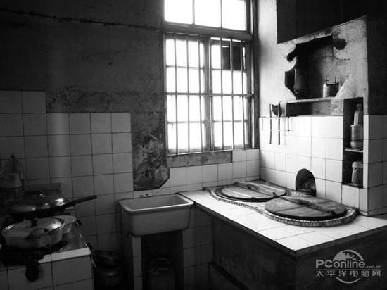 上世纪末期典型的厨房