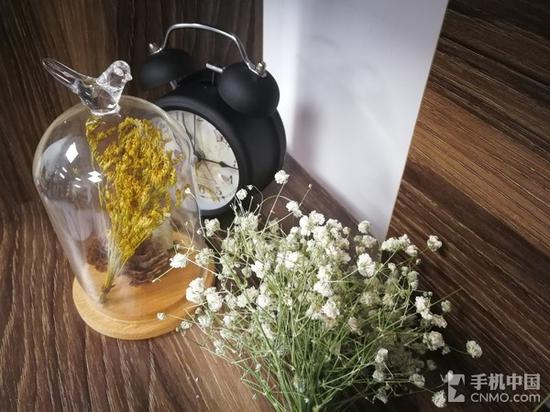 Mate 9鲜艳模式样张