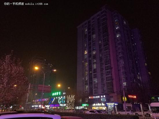 荣耀Magic评测：面向未来的探索者 