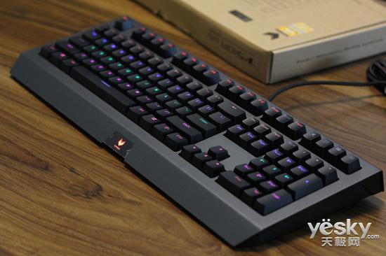  为游戏玩家打造 雷柏V510PLUS机械键盘评测