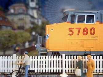 左为读取速度1/30秒的拍摄效果，右为读取速度1/120秒的拍摄效果