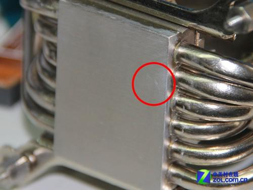 底座划痕及氧化