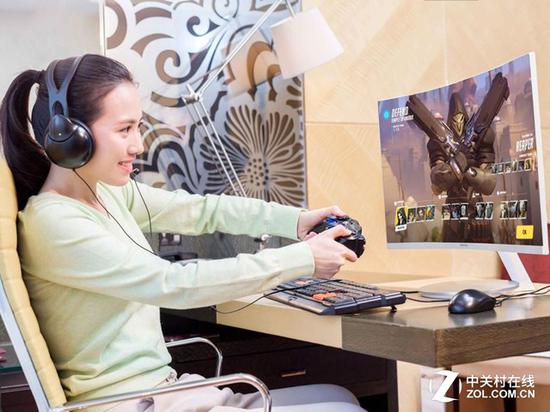 曲面营造包围感&nbsp;这是显示行业趋势吗？