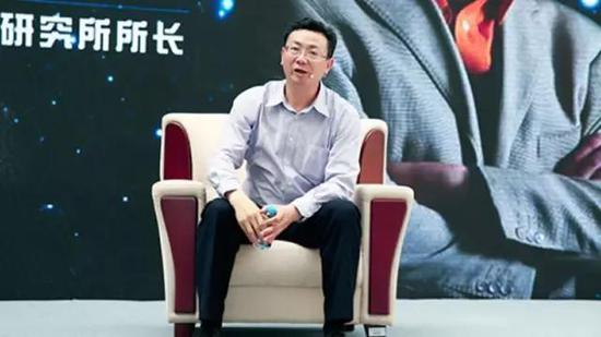 ►周忠和讲述关于进化论的一些常见误区。图片来源：“墨子沙龙”论坛