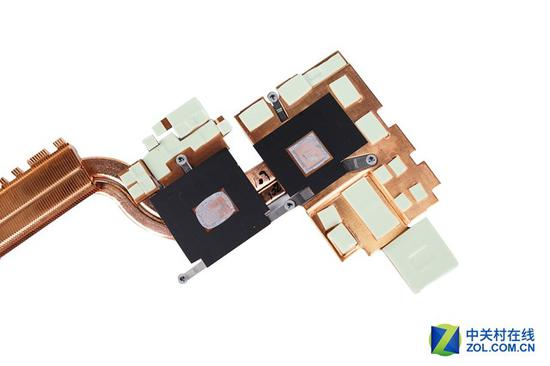 散热模组覆盖全面&nbsp;周围的重要电容显存颗粒等原件都有包括