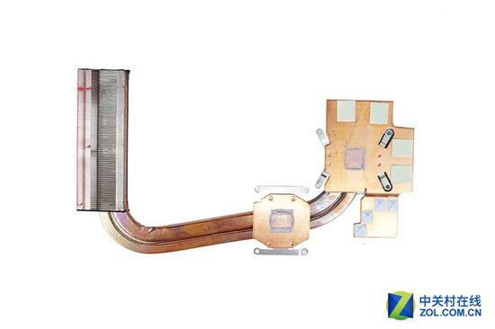 华硕飞行堡垒散热模组背面